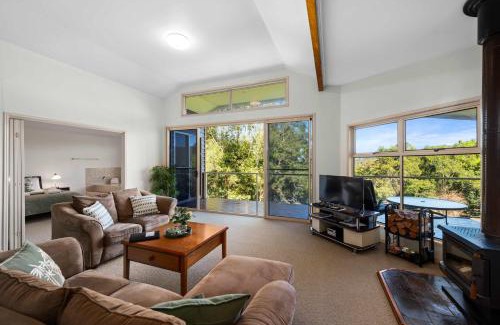 Ravensbourne Ski Chalet | Kookaburra Kottage 1 Bedroom