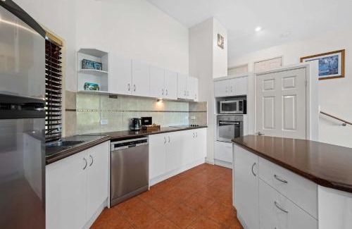 Ravensbourne Ski Chalet | Kookaburra Kottage 1 Bedroom