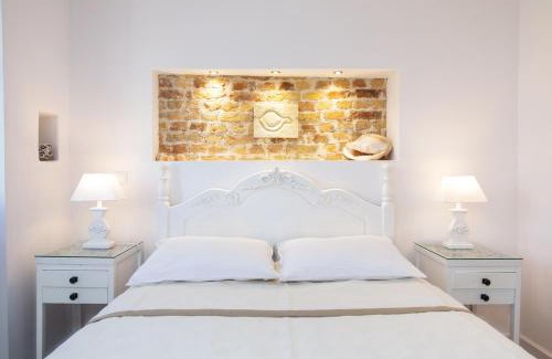 Old Town Apartment | Korifo Old Town by Corfuescapes