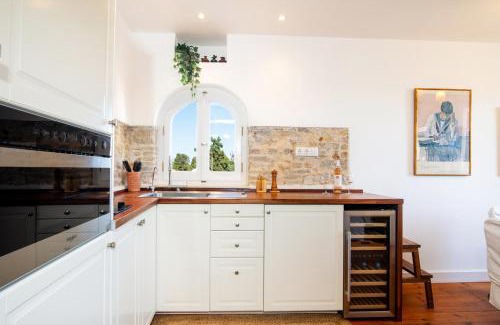Old Town Apartment | Korifo Old Town by Corfuescapes