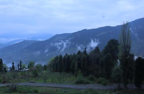 Udhampur District Bed & Breakfast | Koushalaya Heights Retreat