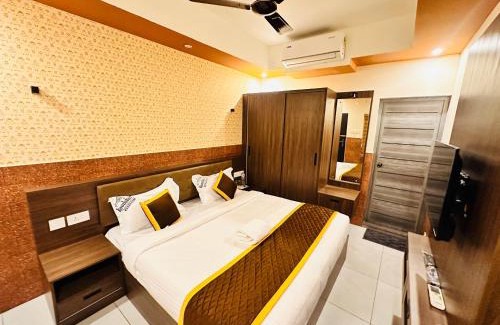 East Nada Hotel | Kovilakam Achutham