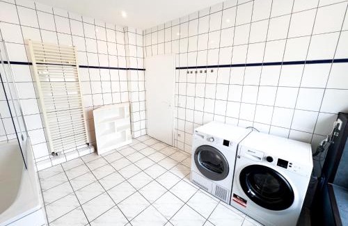 Linn Apartment | Krefeld House - Linn 20 Min to DUS AIRPORT & MESSE