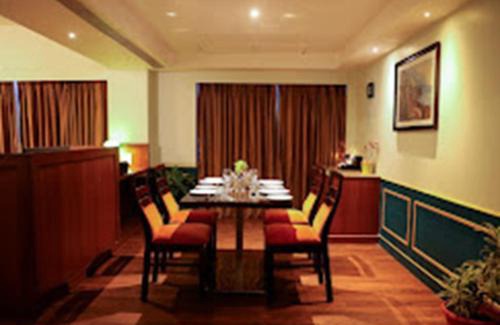 Kolhapur Hotel | Krishna Inn - Royal Hotels