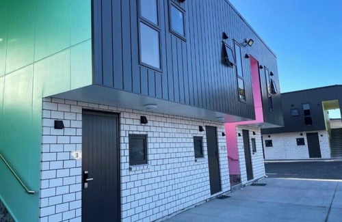 Papakura Hotel | Krishna Motel