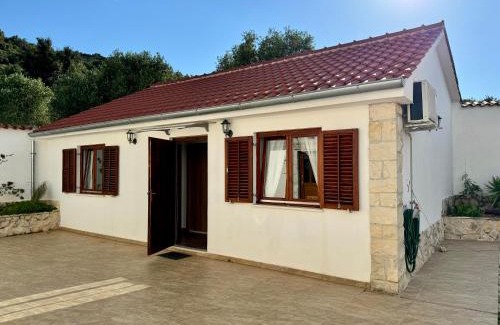 Vinisce Apartment | Kristal House