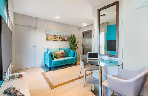 Barceloneta Apartment | Kronos on the beach Suite 4