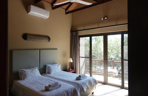 Buffelspruit Villa | Kruger National Park Mjejane Private Game Reserve