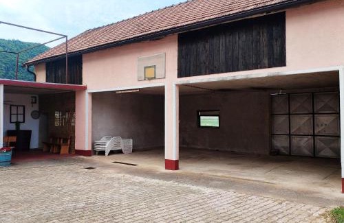 Otocac House | Kuća za odmor Zeza