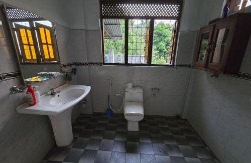 Badulla Bed & Breakfast | Kubera holiday home