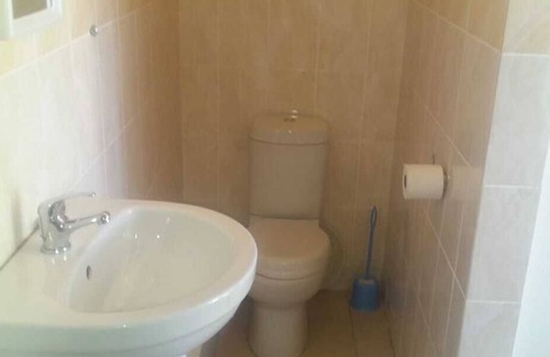 Cofimvaba House | Kubo Bed And Breakfast