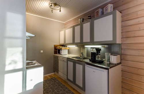 Bomba House | Kulta-käkönen 17 By Bomba by Interhome