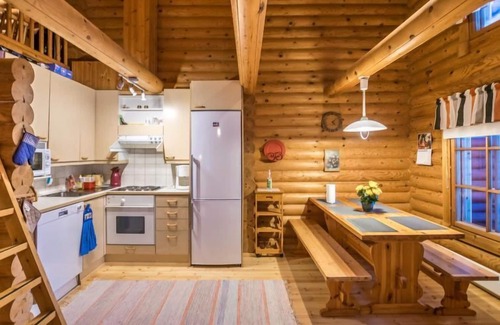 Tormanmaki House | Kultapaljakka 3 by Interhome