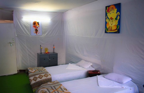 Naini Bed & Breakfast | Kumbh Canvas