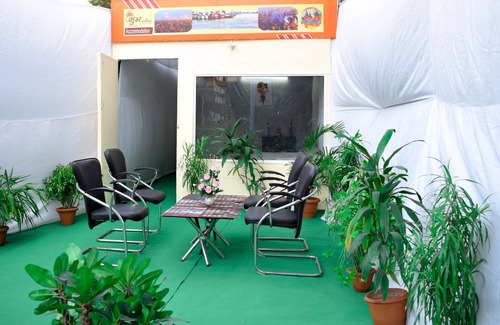 Naini Bed & Breakfast | Kumbh Canvas