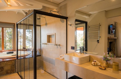 Monte Verde Hotel | Kuriuwa Hotel