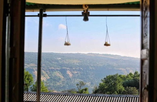 Mahabaleshwar Villa | Kusum Palace Bungalow Mahabaleshwar