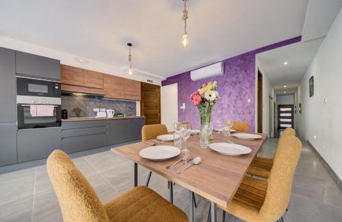 Tal-Ghoqod Apartment | Kuya 3BR Maisonette By JL