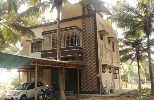 Pollachi House | KV Farm house