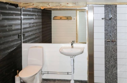 Vemhan House | Kvisthån Idegranen by Interhome