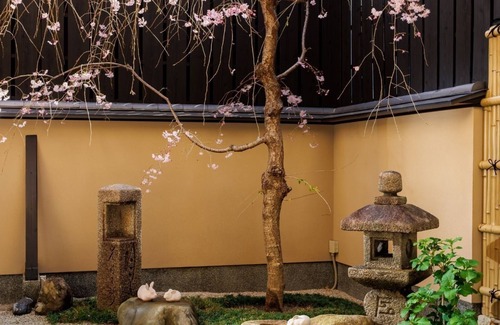 Nakagyo Ward Hotel | Kyoyado USAGI Maisonette Holiday House OIKE/Kyoto Kyōto