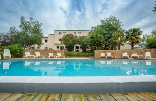 Bouaye Hotel | Kyriad Nantes Sud - Bouaye Aéroport