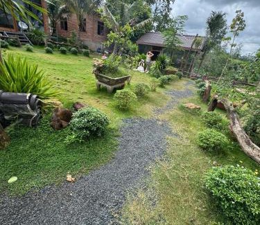 Buon Ma Thuot Apartment | Làng Êđê home's