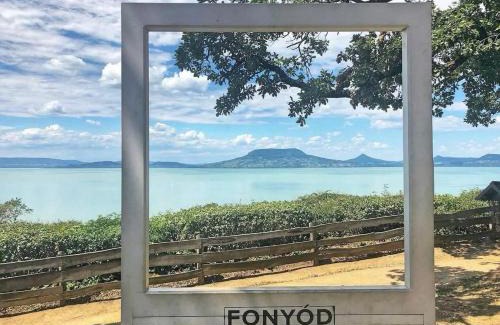 Fonyodliget Apartment | Léna apartman