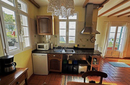 Arco de Sao Jorge Apartment | - Lírios do campo -