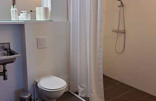 Hofsos House | Lónkot