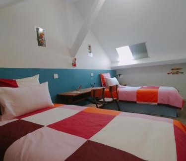 Laroque-d'Olmes Apartment | L'école buissonnière