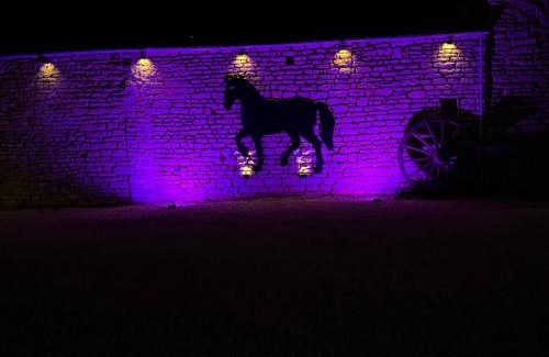 Quincerot House | L’ÉCURIE