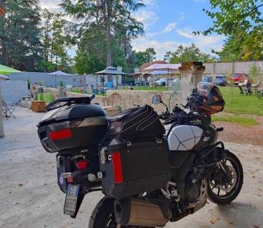 Saint-Avertin Apartment | L’Éden