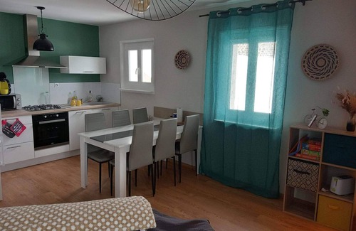 Saint-Front Apartment | "l'abri" Confortable et Accueillant