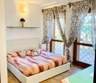 Quartiere XX Ardeatino House | L'affittacamere nel parco "Appia antica" - Piscina a uso ospiti