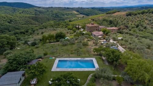 Gaiole in Chianti Villa | L'Agrifoglio