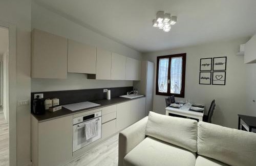 Sassuolo Apartment | L'Aldina - intero appartamento 2 camere ristrutturato Top a 2 passi dal centro