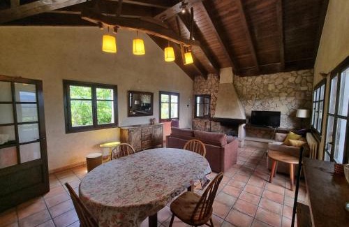 Vallgorguina Ski Chalet | L'AMAGATALL DEL MONTNEGRE