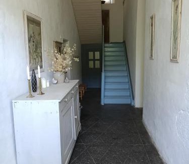 Sainte-Marguerite-Lafigere House | L'ancienne école de Sainte-Marguerite