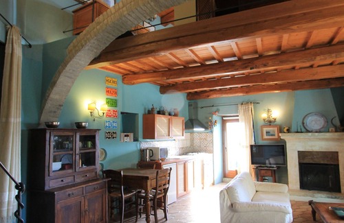 Roseto degli Abruzzi Apartment | L'ANTICO FORNO cozy apartment 5 minutes from the bathing establishments