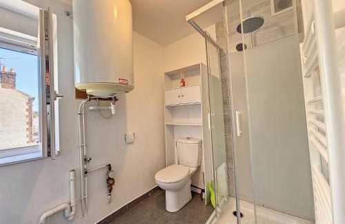 Yzeure Apartment | L'Auberge de la gare, appartements tout confort, proches Gare