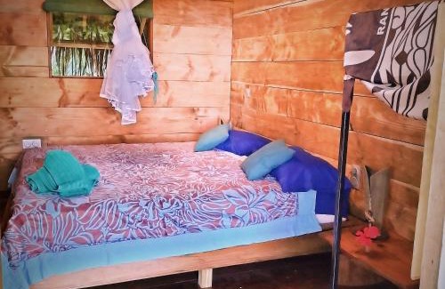 Teahupoo Ski Chalet | L'Auberge Polynésienne