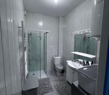 Saint-Claude Apartment | L azur Jurassien séjour chaleureux dans le Jura