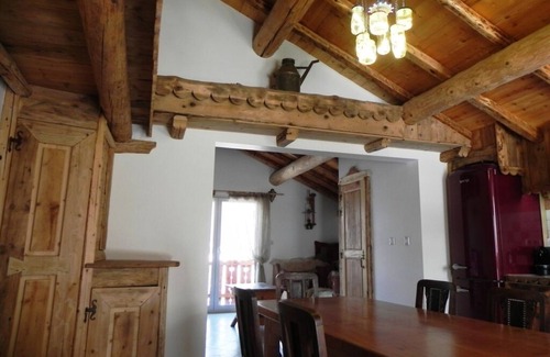 Praranger House | L'EPERVIERE - LES BELLEVILLE