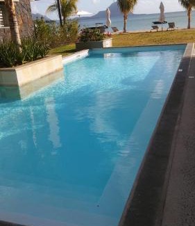 La Preneuse Apartment | L'Escale 3 bedrooms Sea View and Beachfront Suite by Dream Escapes