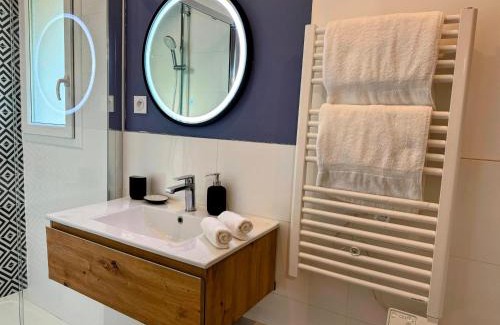 Louvres Apartment | L'Escale - CDG - Parking - Confort