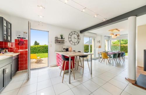 Saint-Pere House | L'Escapade, grande maison, piscine et jardin