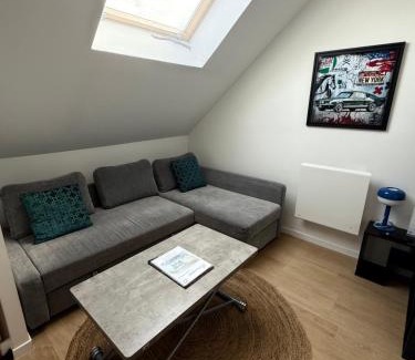 Monce-en-Belin Apartment | L'escapade 24h du Mans 4 pers Sauna