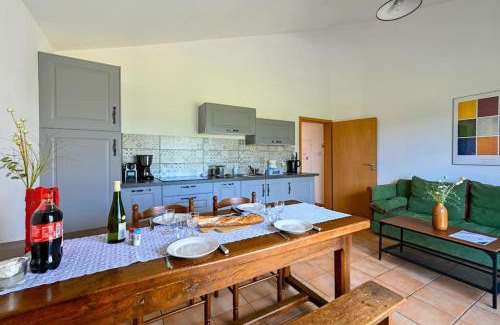 Saint-Macaire-en-Mauges House | L'Evasion en Pierre Piscine et Étang Privé