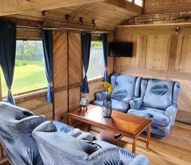 Sierville House | L'Express Voiture-Salon n°14630